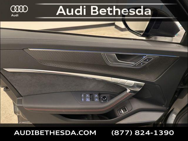 new 2026 Audi RS 6 Avant car, priced at $161,765