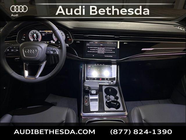 new 2025 Audi Q7 car, priced at $76,440
