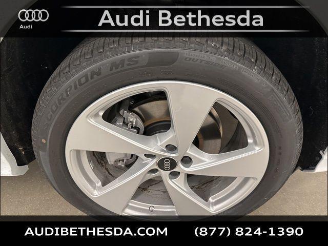 new 2025 Audi Q5 car, priced at $60,945