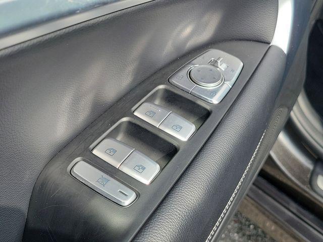 used 2025 Genesis G70 car, priced at $33,001
