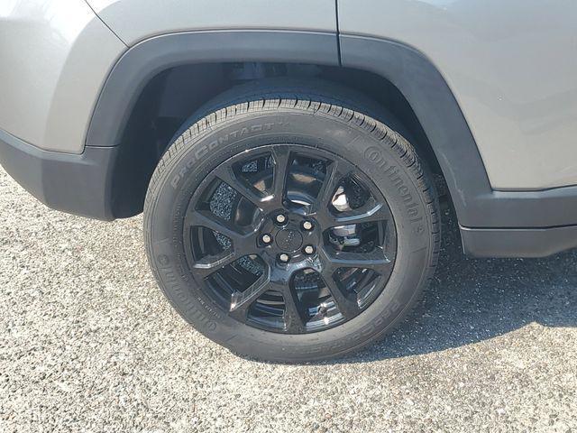 used 2022 Jeep Compass car, priced at $22,394