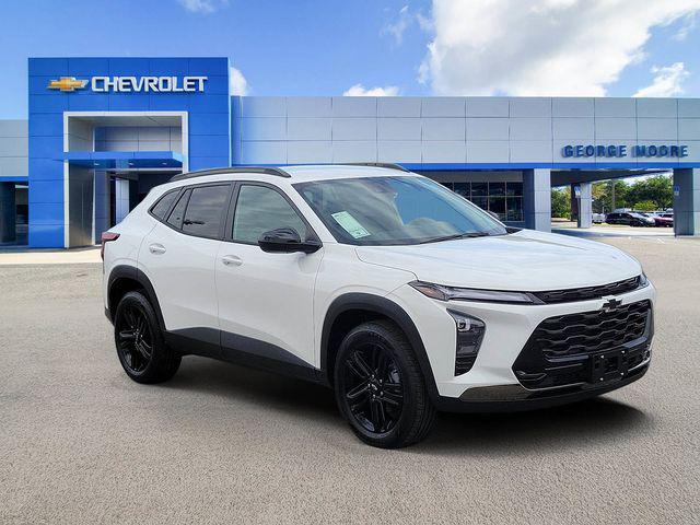 new 2025 Chevrolet Trax car, priced at $25,460