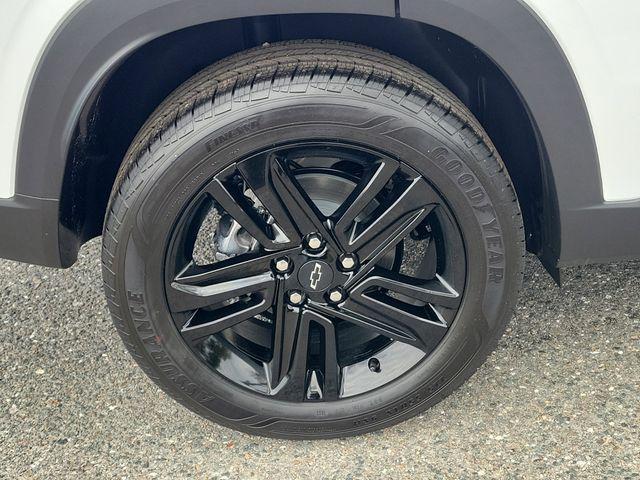 new 2025 Chevrolet Trax car, priced at $25,460