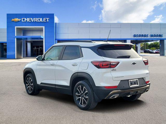 new 2025 Chevrolet TrailBlazer car, priced at $30,209