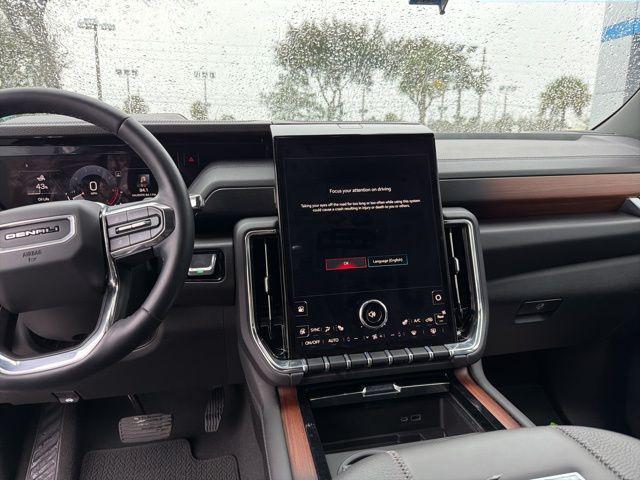 used 2025 GMC Yukon XL car, priced at $77,991