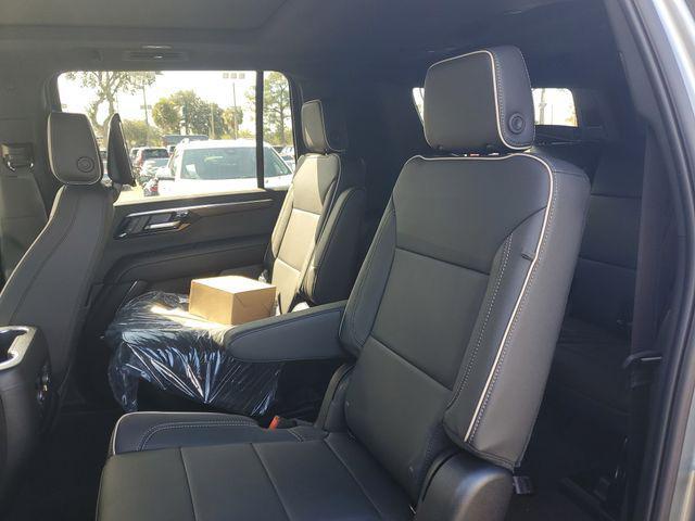 new 2025 Chevrolet Suburban car, priced at $82,346