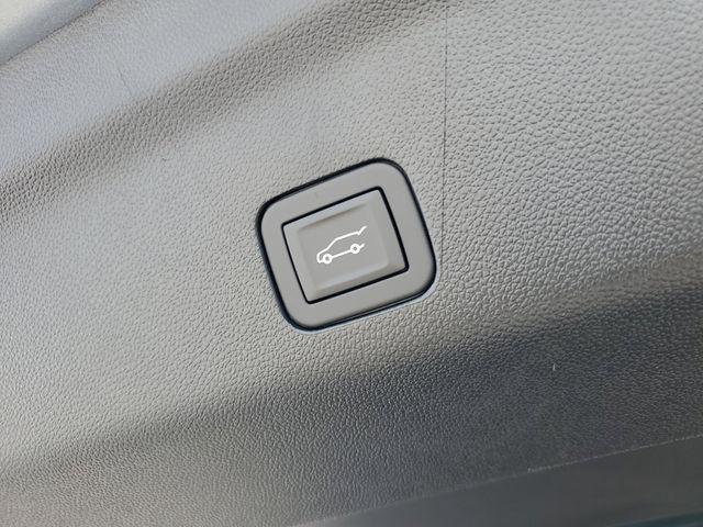 new 2025 Chevrolet Suburban car, priced at $82,346