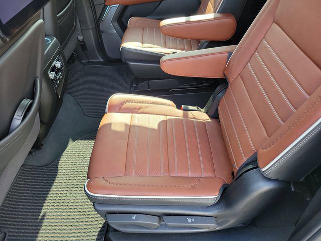 used 2024 GMC Yukon XL car, priced at $79,991