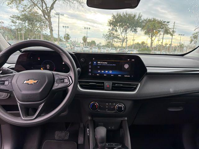 used 2024 Chevrolet TrailBlazer car, priced at $18,991