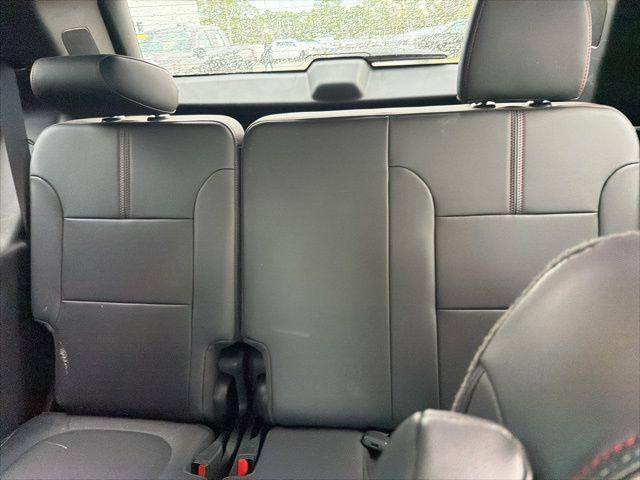 used 2023 Chevrolet Traverse car, priced at $33,986