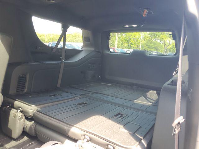 new 2025 Chevrolet Suburban car, priced at $79,722