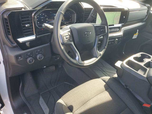 new 2025 Chevrolet Silverado 1500 car, priced at $46,713