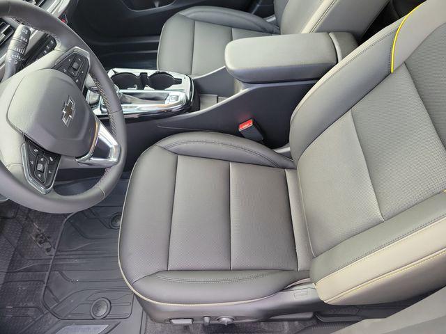 new 2025 Chevrolet Trax car, priced at $25,338