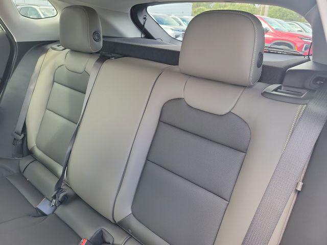 new 2025 Chevrolet Trax car, priced at $25,338