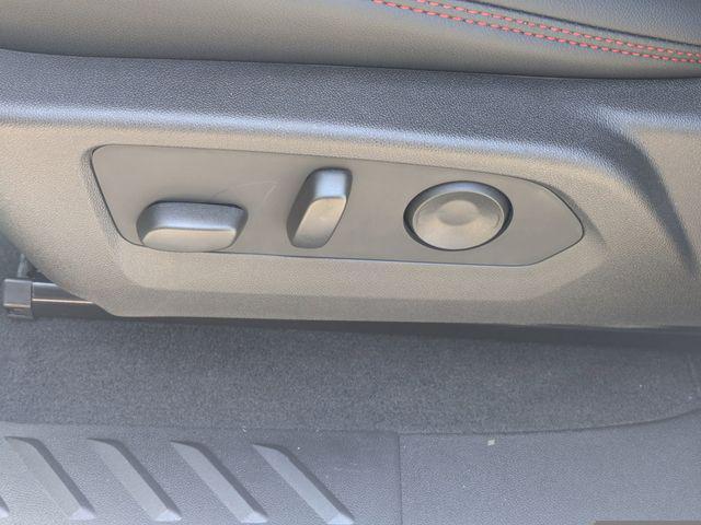 new 2025 Chevrolet Colorado car, priced at $44,118