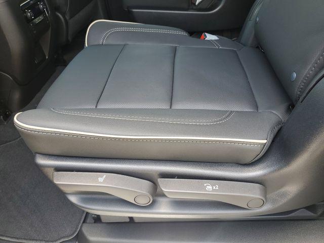 new 2025 Chevrolet Suburban car, priced at $74,086