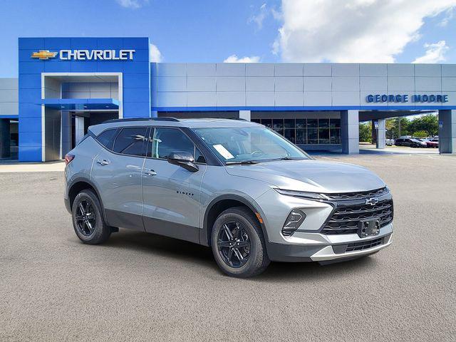 new 2025 Chevrolet Blazer car, priced at $34,919
