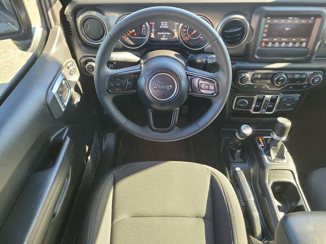 used 2023 Jeep Gladiator car, priced at $32,150