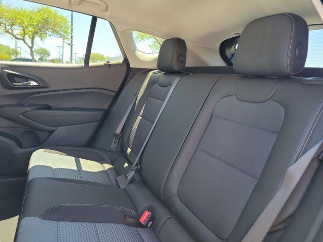 new 2025 Chevrolet Trax car, priced at $24,300