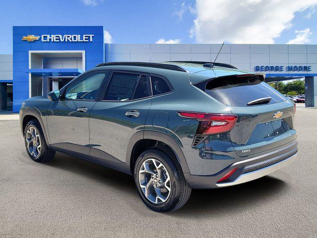 new 2025 Chevrolet Trax car, priced at $24,300