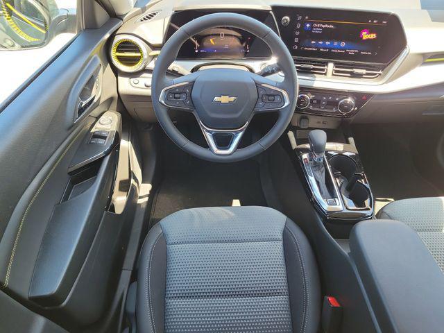 new 2025 Chevrolet Trax car, priced at $24,300