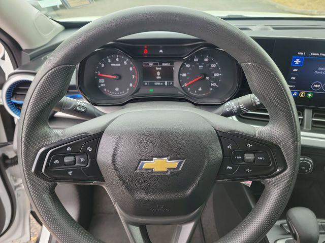 used 2024 Chevrolet Trax car, priced at $18,471