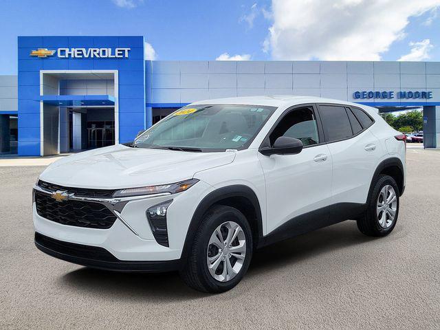 used 2024 Chevrolet Trax car, priced at $18,471