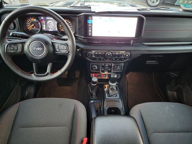 used 2024 Jeep Gladiator car, priced at $41,099