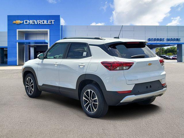 new 2026 Chevrolet TrailBlazer car, priced at $28,001
