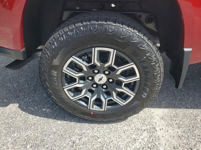 new 2026 Chevrolet Colorado car, priced at $45,892