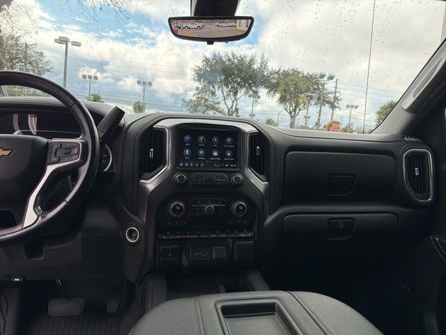 used 2022 Chevrolet Silverado 1500 car, priced at $42,991