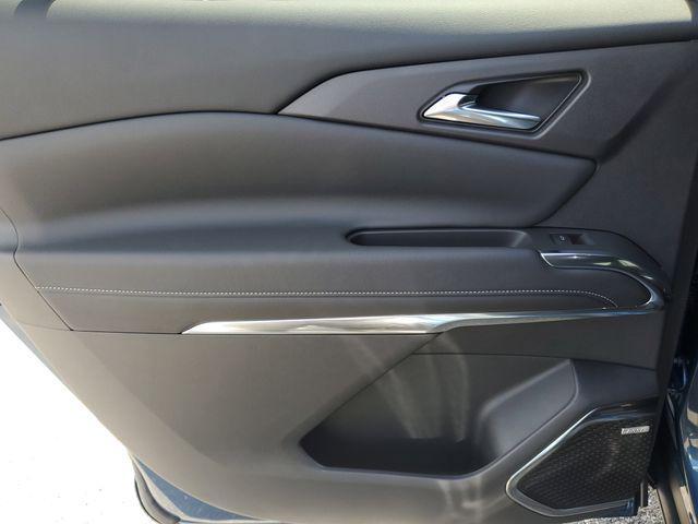 new 2025 Chevrolet Traverse car, priced at $46,130