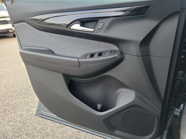 new 2026 Chevrolet TrailBlazer car, priced at $25,323