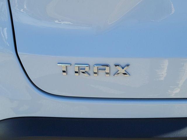 new 2025 Chevrolet Trax car, priced at $26,179