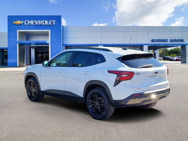 new 2025 Chevrolet Trax car, priced at $26,179