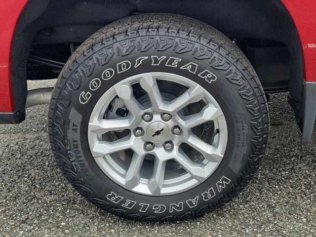 new 2025 Chevrolet Silverado 1500 car, priced at $50,046