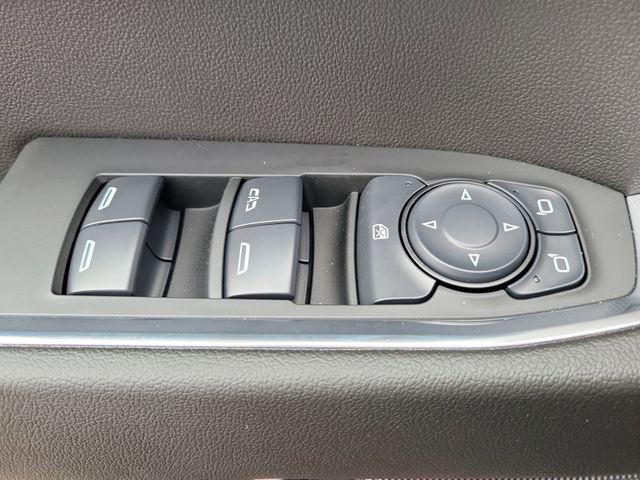 new 2025 Chevrolet Silverado 1500 car, priced at $50,046