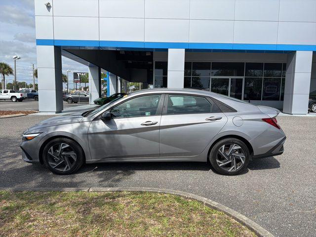 used 2025 Hyundai Elantra car, priced at $21,999