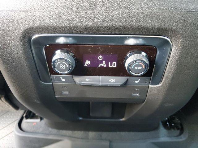 new 2025 Chevrolet Suburban car, priced at $73,952