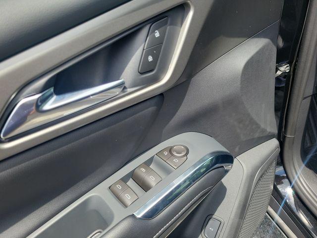 new 2026 Chevrolet Traverse car, priced at $42,044