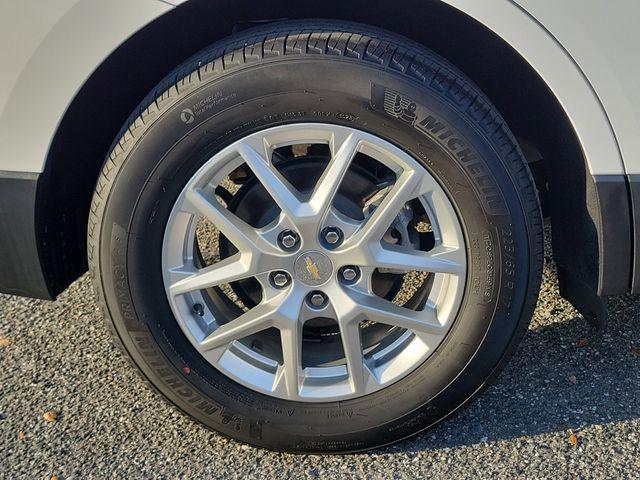 used 2024 Chevrolet Equinox car, priced at $22,888