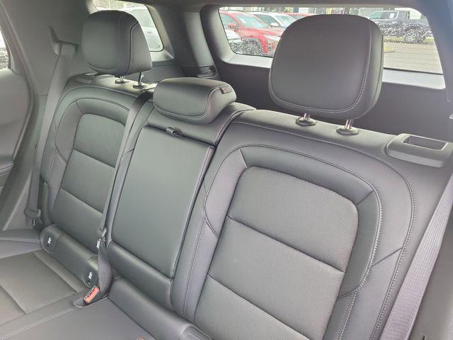 new 2026 Chevrolet Equinox car, priced at $32,217