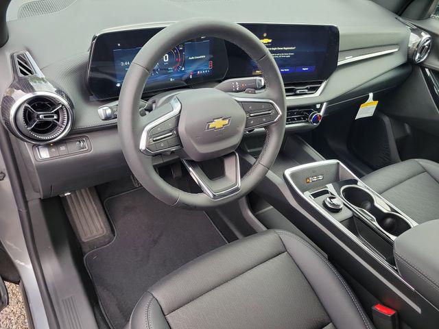 new 2026 Chevrolet Equinox car, priced at $32,217