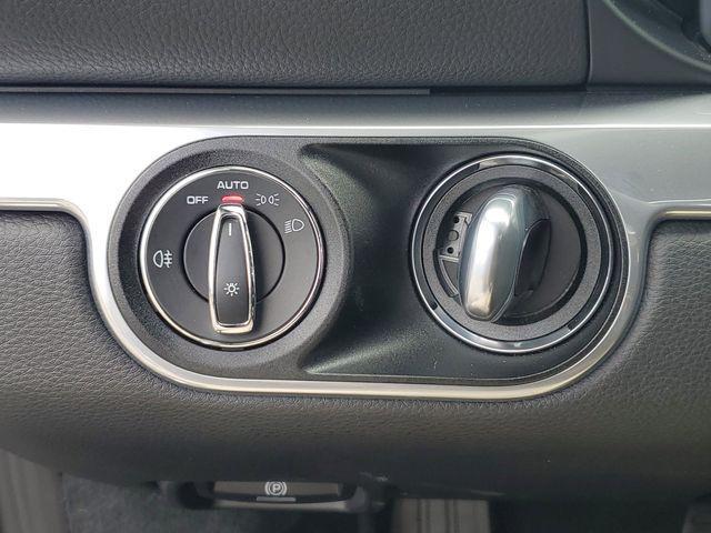 used 2019 Porsche 718 Boxster car, priced at $54,491