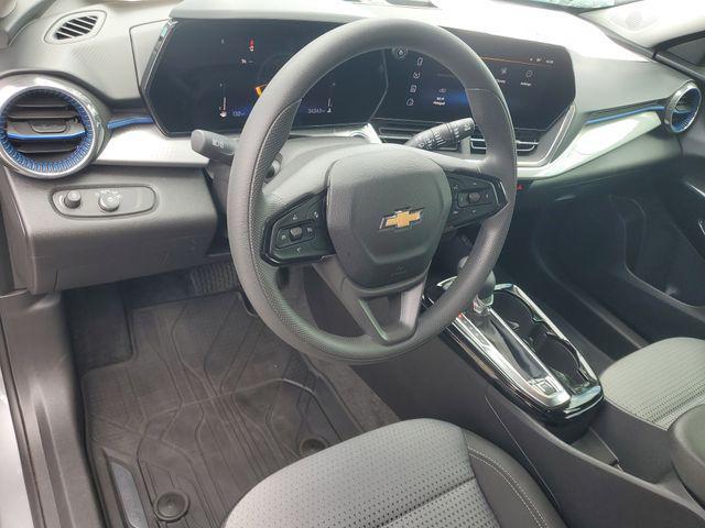 used 2025 Chevrolet Trax car, priced at $20,899