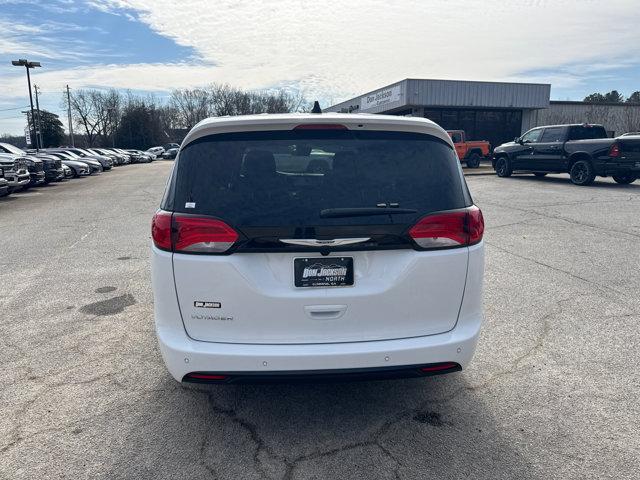 new 2026 Chrysler Voyager car, priced at $42,265