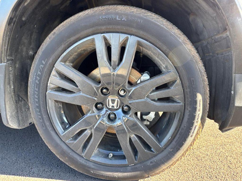 used 2021 Honda Pilot car, priced at $25,499