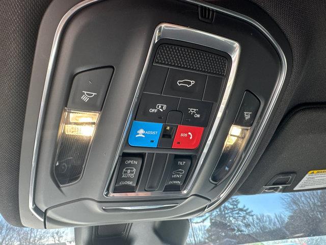 used 2024 Jeep Grand Cherokee car, priced at $28,995