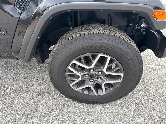 new 2025 Jeep Wrangler car, priced at $39,350