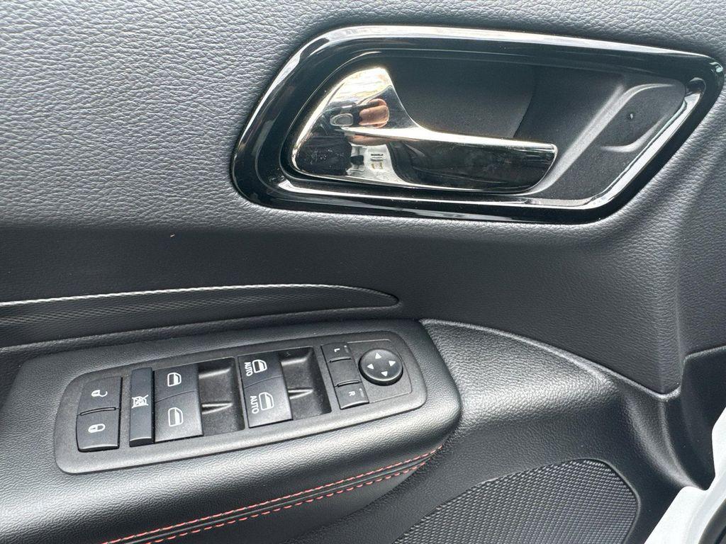used 2025 Dodge Durango car, priced at $33,199